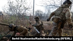 Украинские военные на позициях у Авдеевки, города в Донецкой области. Ноябрь 2023 года