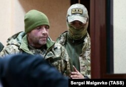 Один из украинских моряков во время избрания меры пресечения, 27 ноября