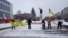 В Кирове прошёл согласованный пикет против войны с Украиной